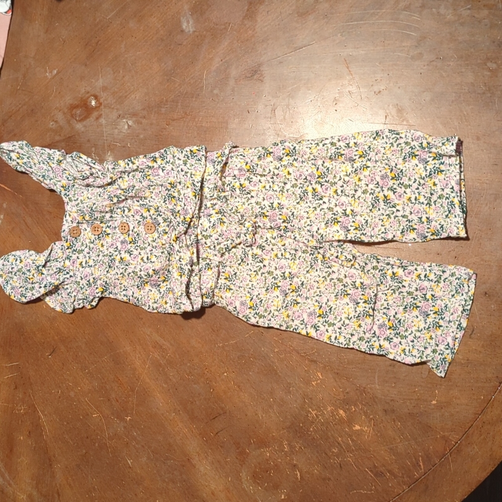 Jessica Simpson outfit